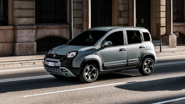 To Fiat Panda Hybrid κοστίζει λιγότερα από 12.000 ευρώ και δεν έχει τέλη κυκλοφορίας